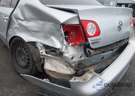 2007 Volkswagen Passat z USA, uszkodzony, nr VIN WVWJK93C87P108604